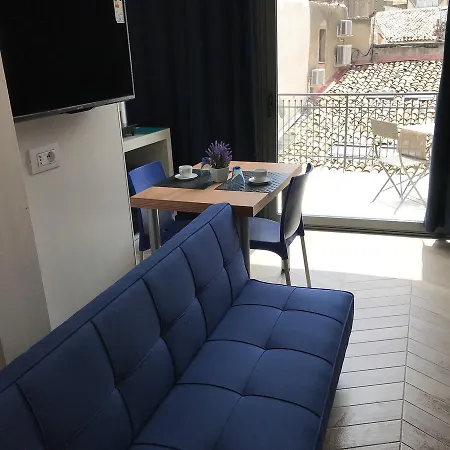 Suzzi Bed & Breakfast