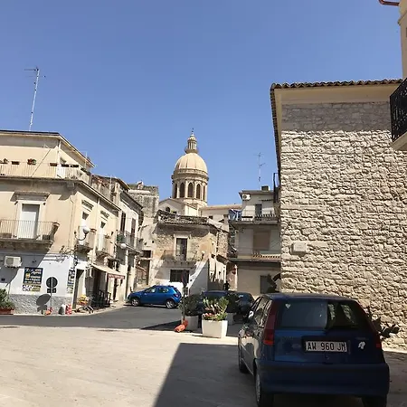 Suzzi