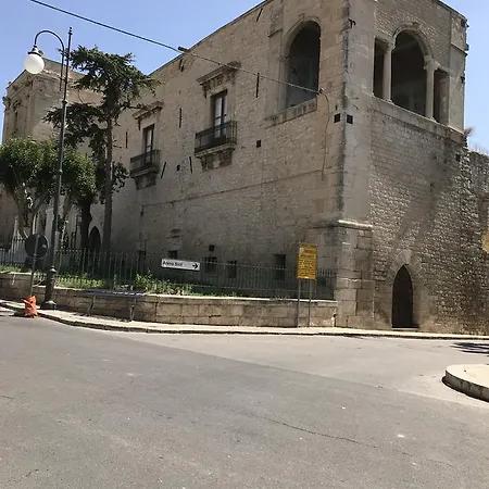 Suzzi